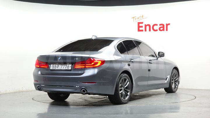 BMW 5 Series 2018 — 2