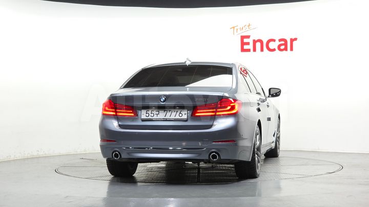 BMW 5 Series 2018 — 4