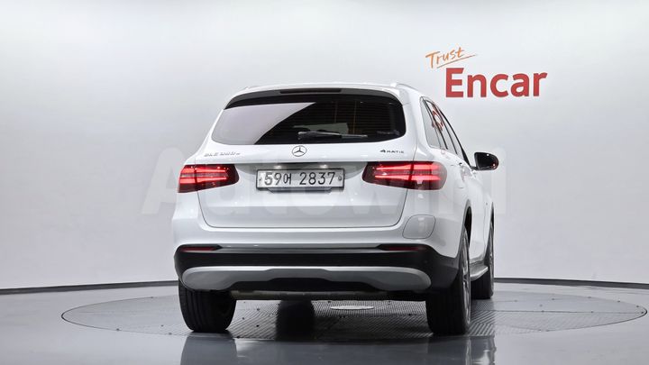 Mercedes-Benz GLC Class 2019 — 3