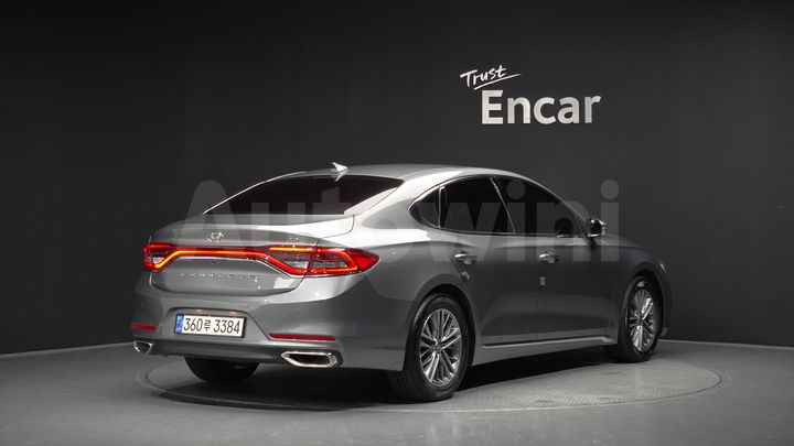 Hyundai Grandeur 2017 — 2