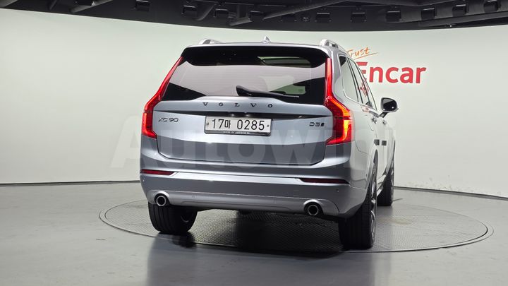 Volvo XC90 2017 — 4