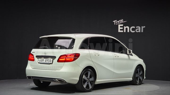 Mercedes-Benz B Class 2018 — 2