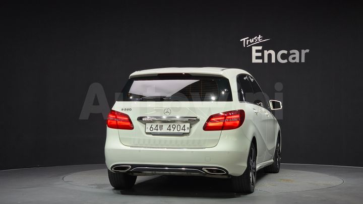 Mercedes-Benz B Class 2018 — 4