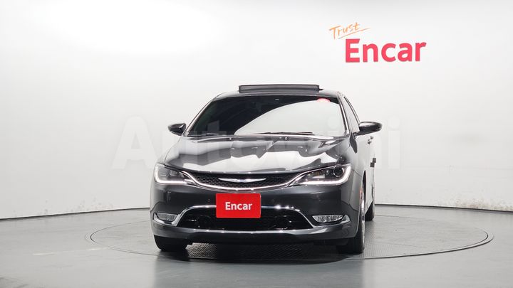 Chrysler 200 2015 — 3