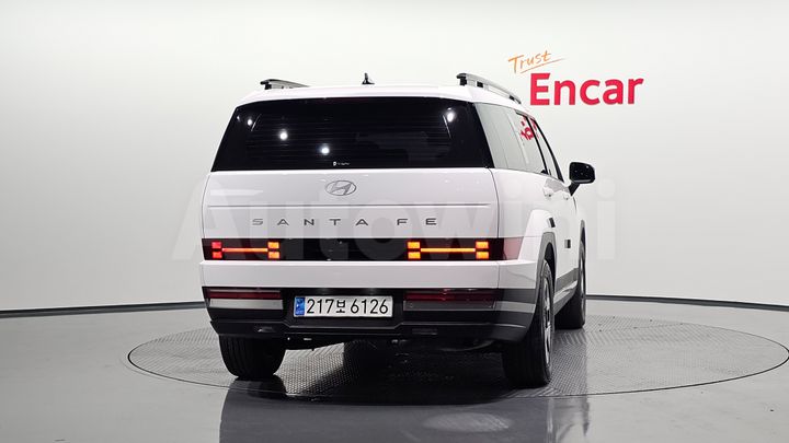 Hyundai SantaFe 2024 — 3