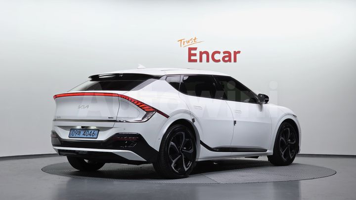 Kia EV6 2022 — 2