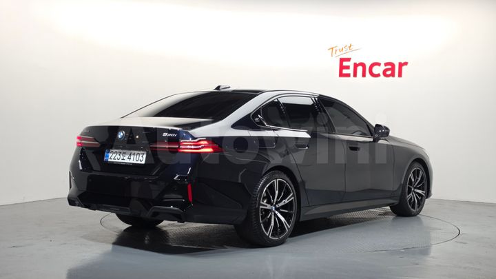 BMW 5 Series 2026 — 2