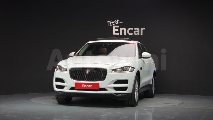 Jaguar F PACE 2017 — 3