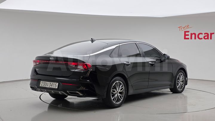 Kia K5 2021 — 2