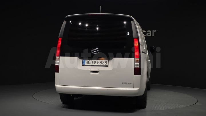 Hyundai Staria 2022 — 4