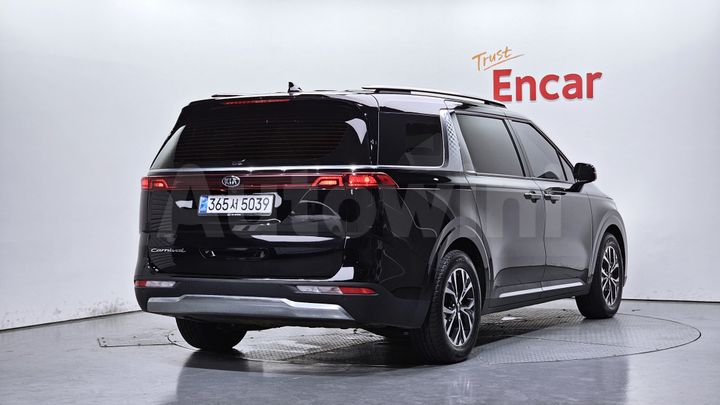 Kia Carnival 2021 — 2
