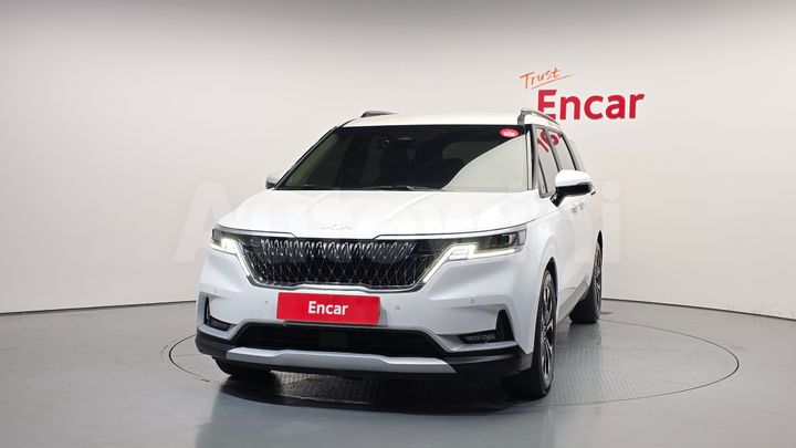 Kia Carnival 2023 — 3