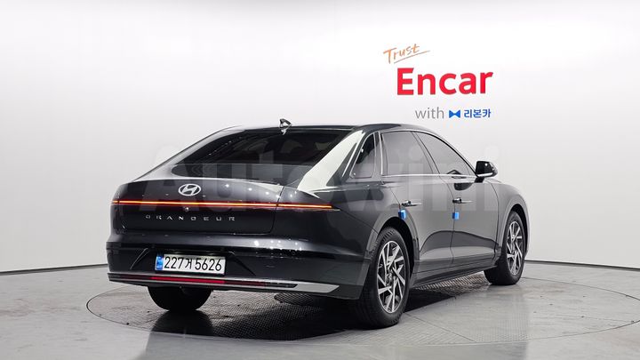 Hyundai Grandeur 2026 — 2