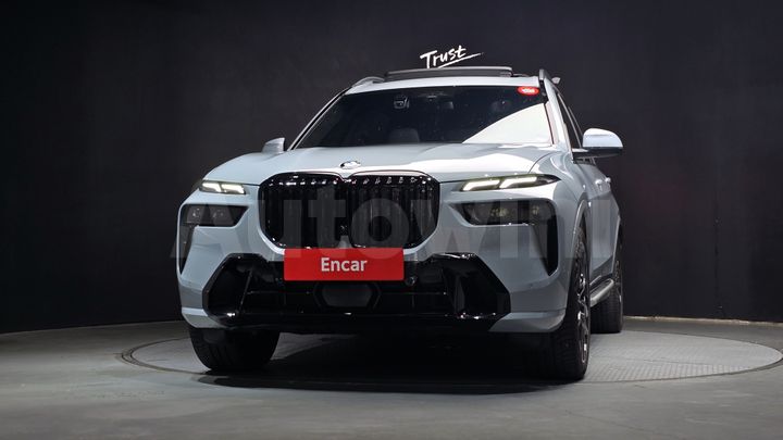 BMW X7 2025 — 3