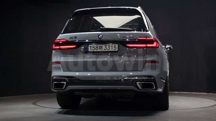 BMW X7 2025 — 4