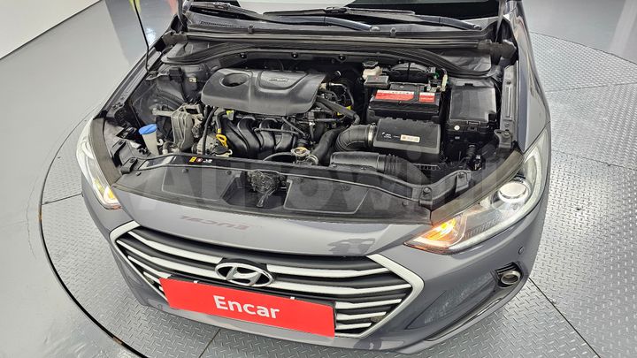 Hyundai Avante 2018 — 5