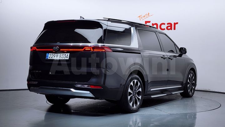 Kia Carnival 2021 — 2