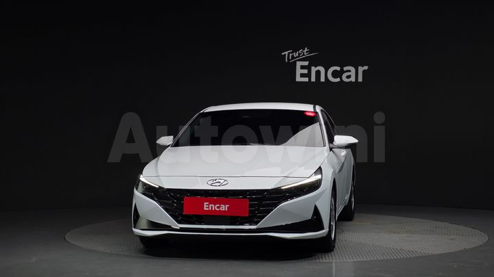 Hyundai Avante 2023 — 3