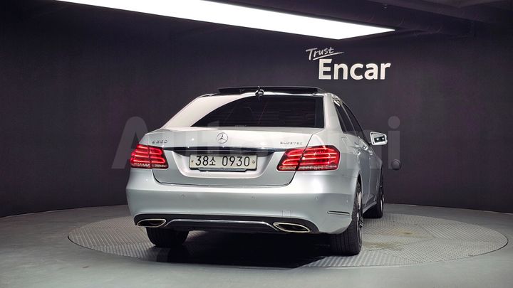 Mercedes-Benz E Class 2016 — 4