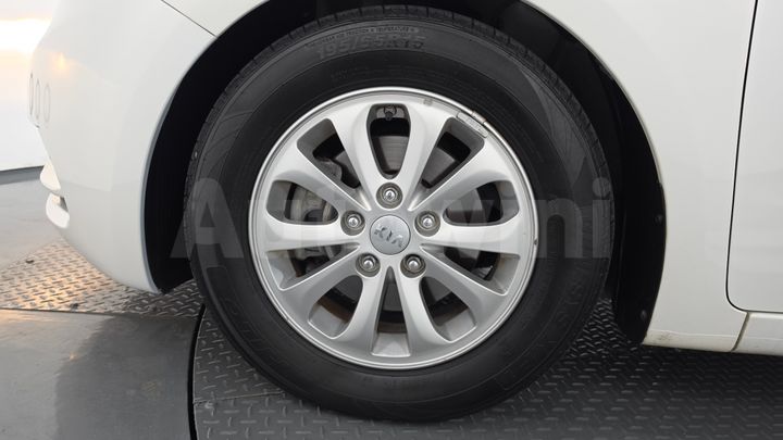 Kia K3 2015 — 5