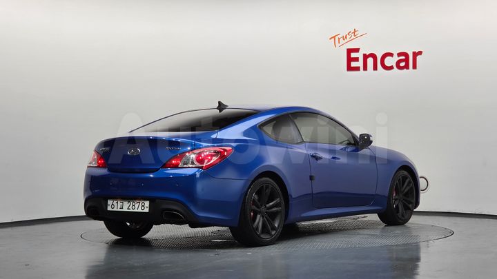Hyundai Genesis 2010 — 2