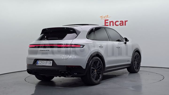 Porsche Cayenne 2025 — 2