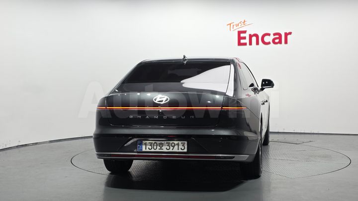 Hyundai Grandeur 2023 — 4