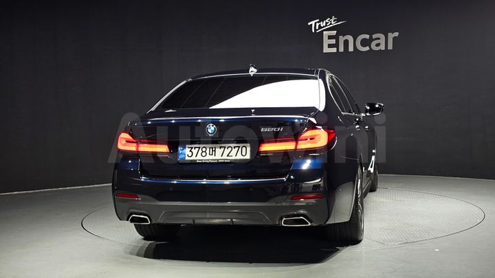 BMW 5 Series 2023 — 4