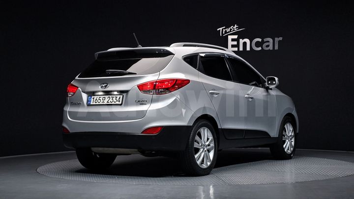 Hyundai Tucson 2011 — 2