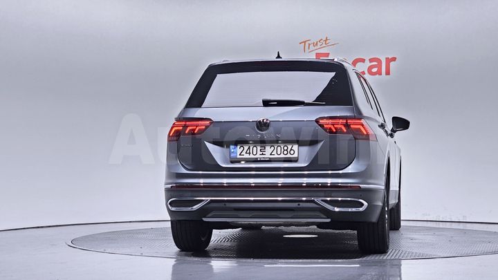 Volkswagen Tiguan 2023 — 4
