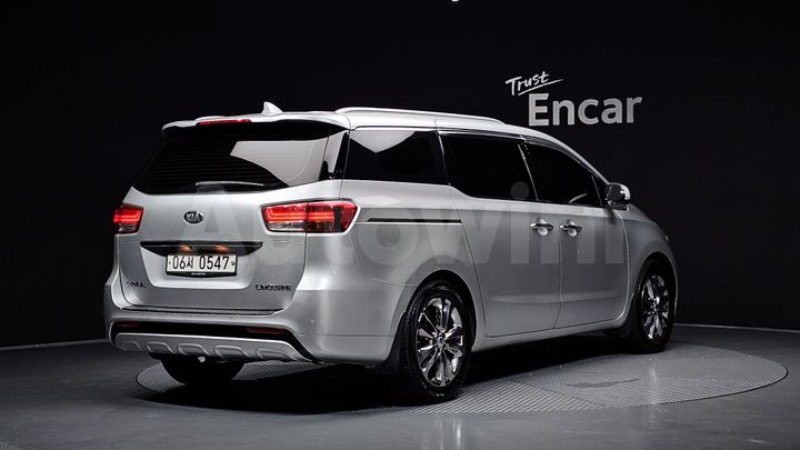 Kia Carnival 2016 — 2