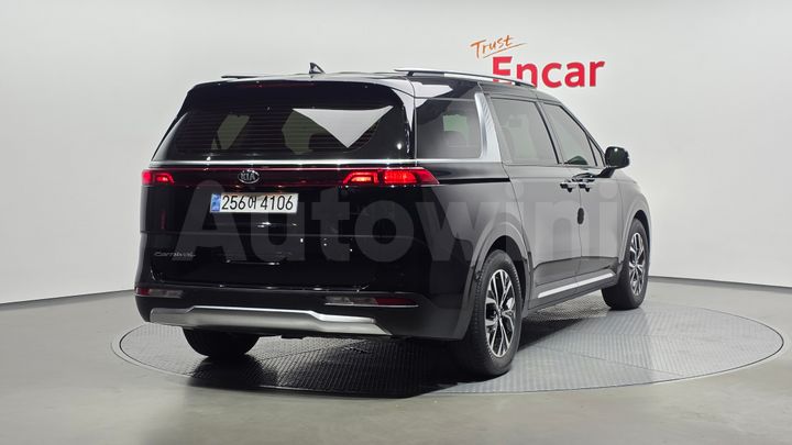 Kia Carnival 2021 — 2