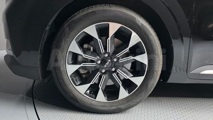 Kia Carnival 2022 — 5