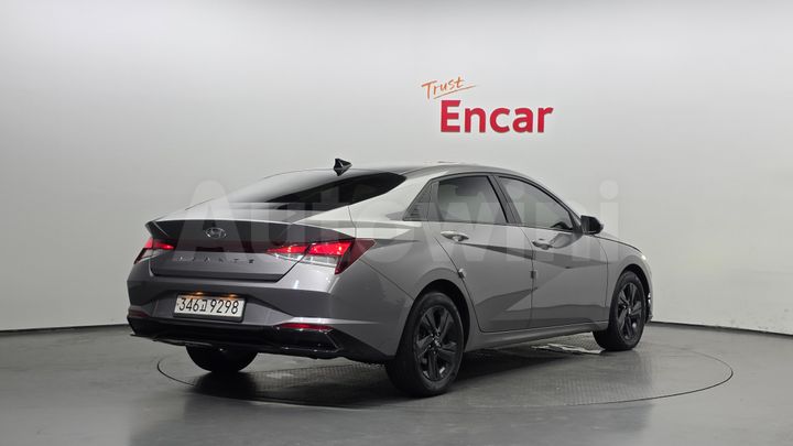 Hyundai Avante 2022 — 2