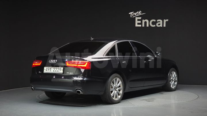 Audi A6 2015 — 2