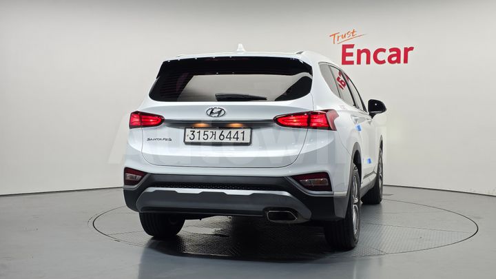 Hyundai SantaFe 2020 — 4
