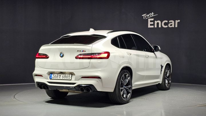 BMW X4M