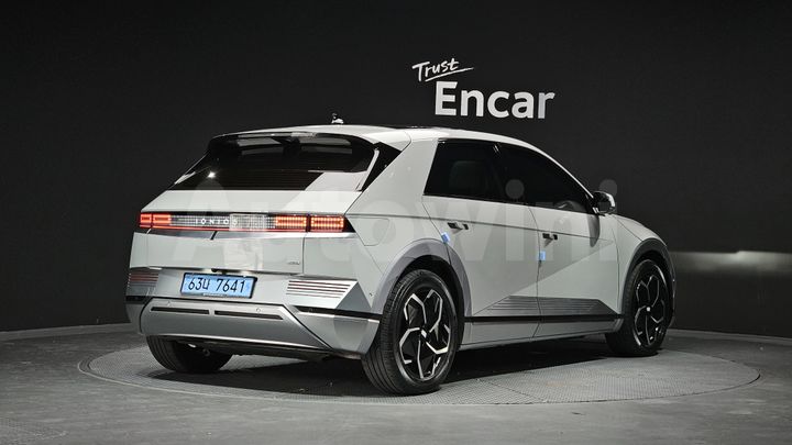 Hyundai Ioniq5 2023 — 2