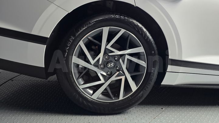Hyundai Grandeur 2023 — 5