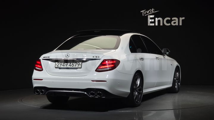 Mercedes-Benz E Class 2019 — 2