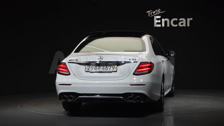 Mercedes-Benz E Class 2019 — 4