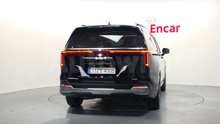 Kia Carnival 2026 — 4