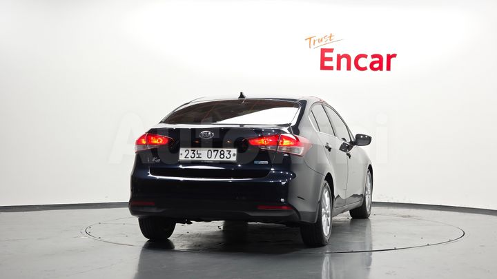 Kia K3 2016 — 4