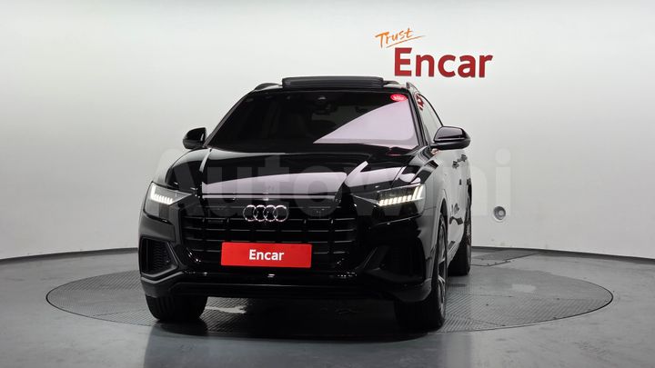 Audi Q8 2022 — 3