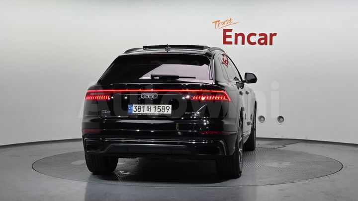 Audi Q8 2022 — 4