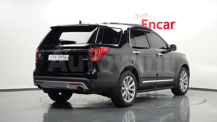 Ford Explorer 2016 — 2