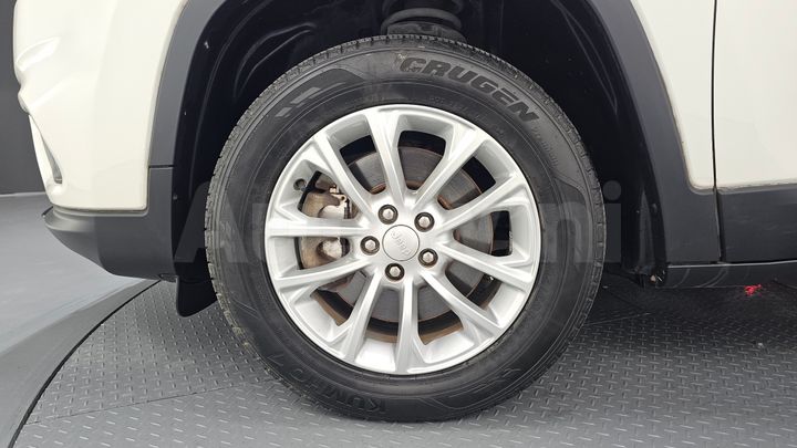 Jeep Cherokee 2019 — 5