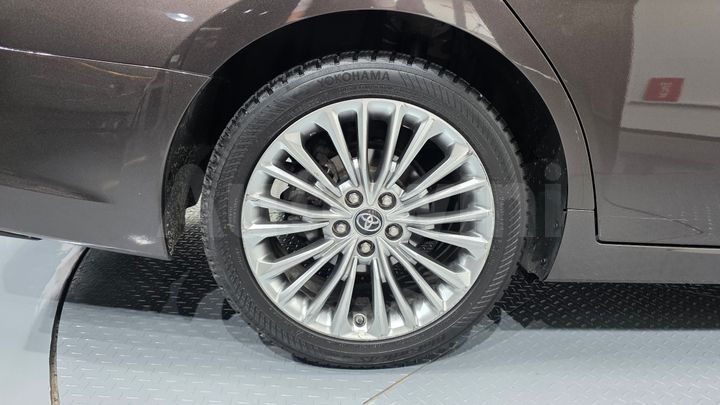 Toyota Avalon 2019 — 4