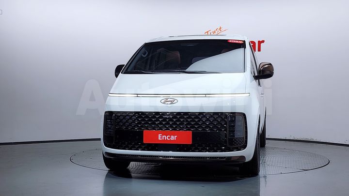 Hyundai Staria 2022 — 2