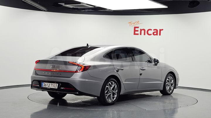 Hyundai Sonata 2023 — 2